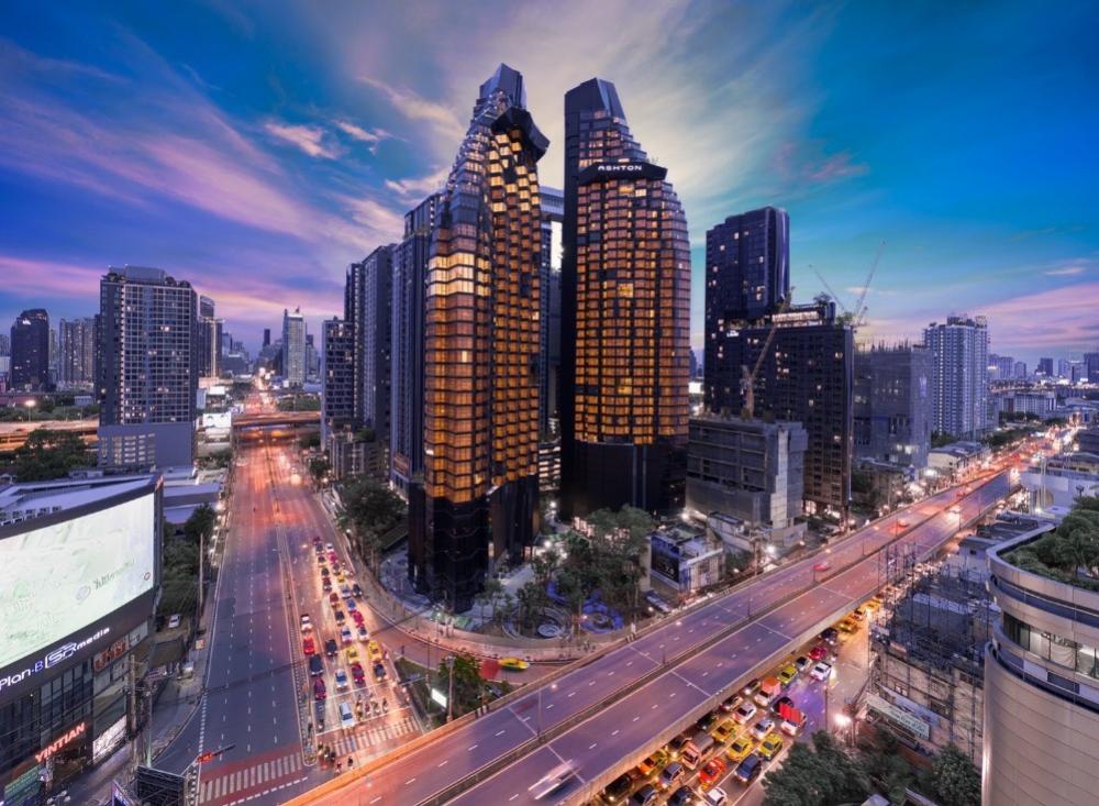 ขายคอนโดพระราม 9 เพชรบุรีตัดใหม่ RCA : ขายราคาพิเศษ Ashton Asoke Rama 9 ชั้นสูงวิวสวย