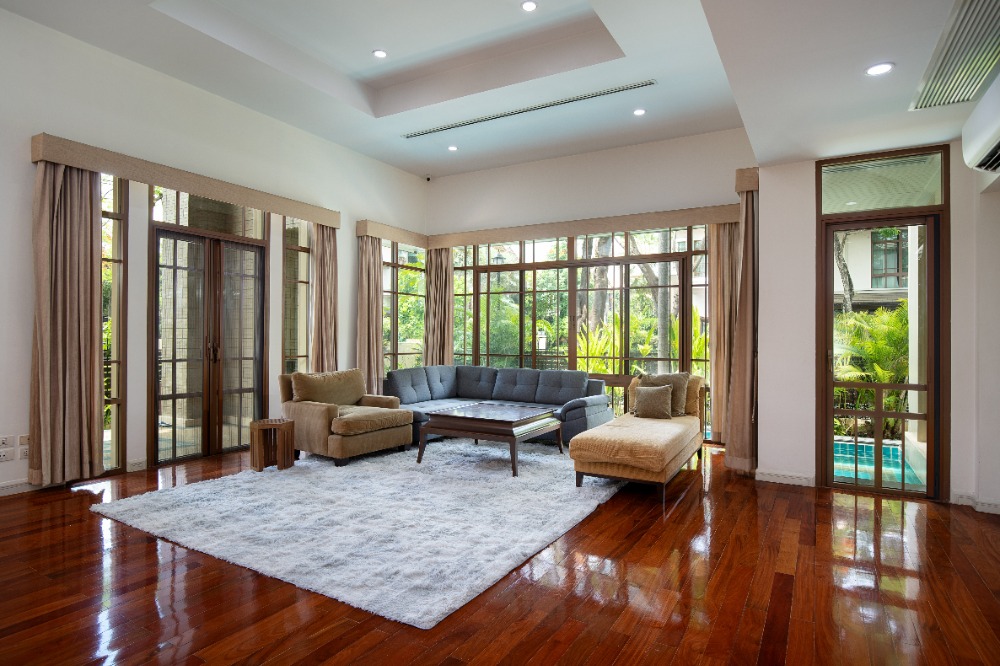 For SaleHouseOnnut, Udomsuk : House for sale, Sansiri Sukhumvit 67, corner plot, type B, rare.