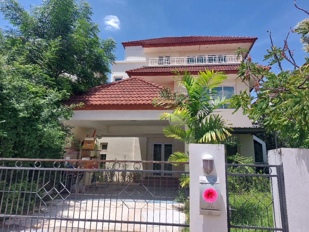 For RentHouseSeri Thai, Ramkhamhaeng Nida : For rent!! Urgent, 3-storey detached house, 78 sq m., Ring Road - On Nut or Sukhaphiban 2 near Suvarnabhumi Airport Rent 40,000/month