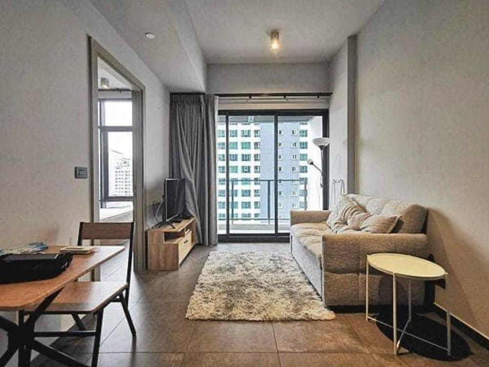 For RentCondoSukhumvit, Asoke, Thonglor : Condo for rent at The Loft Asoke