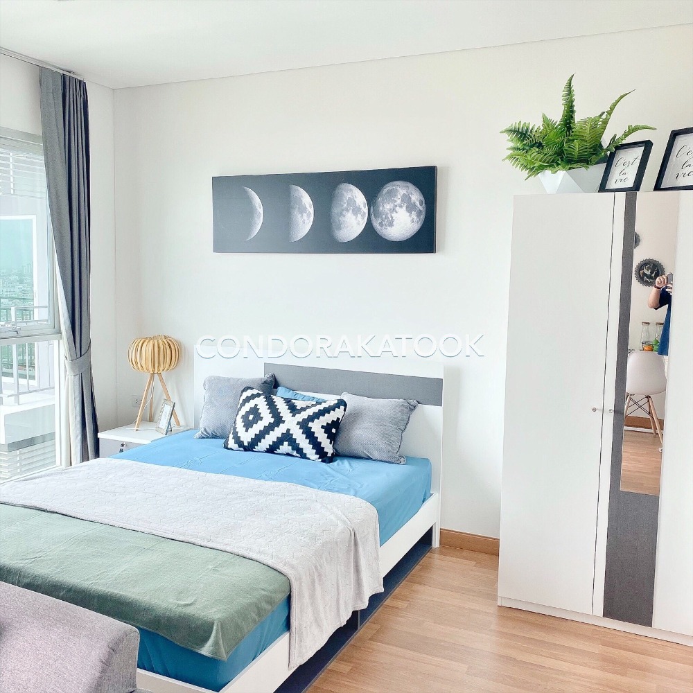 For RentCondoRama3 (Riverside),Satupadit : 🏵 There is a clip to watch before making an appointment to see the corner room that separates the bedroom. 🏵 For rent Lumpini Place Rama 3 - Riverine