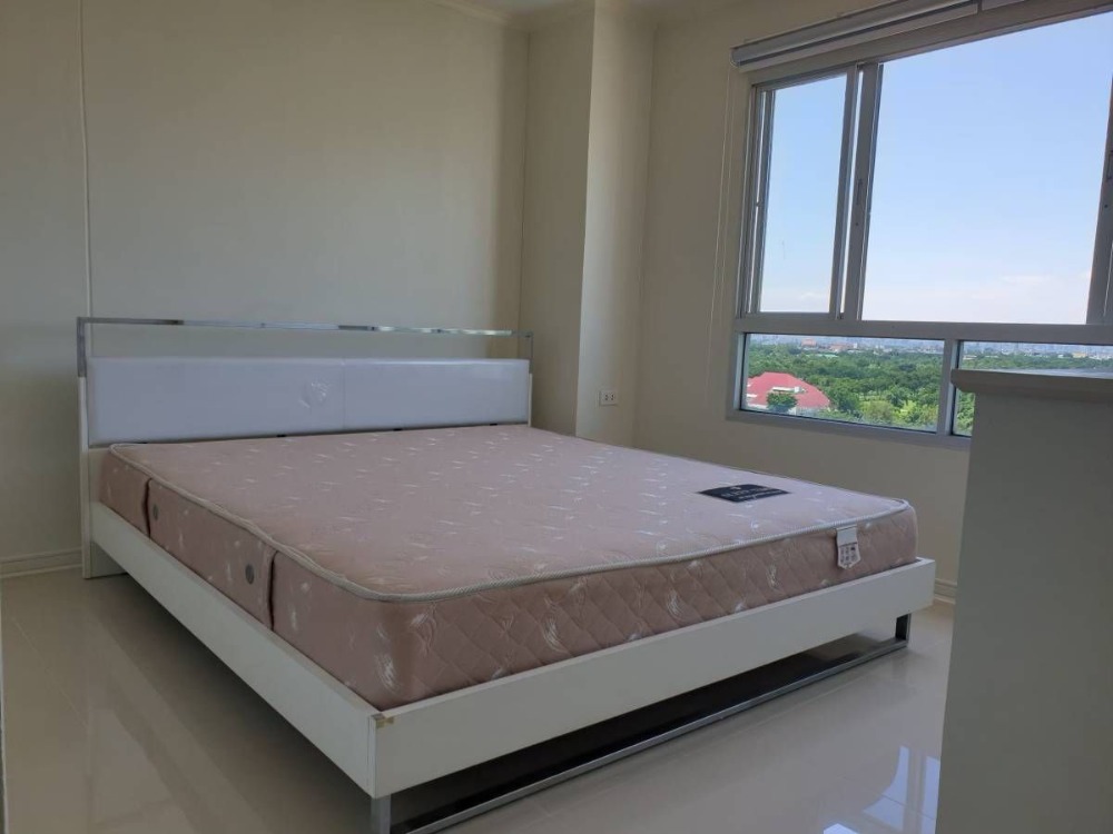 For SaleCondoNawamin, Ramindra : For sale with tenant, Condo Lumpini Ville Ramintra-Lak Si, Building A, 12th floor, 1 bedroom, 34 sq m., recently renovated, near MRT Ramintra 3, next to Central Ramintra.