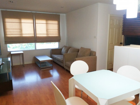 For RentCondoRatchadapisek, Huaikwang, Suttisan : Condo for rent, LUMPINI VILLE, Cultural Center, 60 sqm., 2 bedrooms, 2 bathrooms, fully furnished, clear view, near MRT Cultural Center