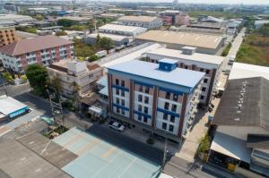 For SaleBusinesses for saleSamut Prakan,Samrong : Apartment for sale Plenty of employment sources, Soi Thai Insurance 2, the heart of the factory zone Near Bangplee Industrial Estate With a large car park The most special price