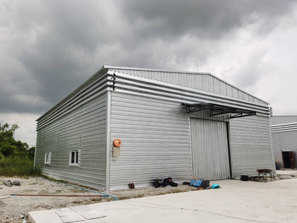 For RentWarehousePattaya, Bangsaen, Chonburi : Warehouse for rent next to Amata Nakorn Industrial Estate, Nong Tamlueng, Phanthong