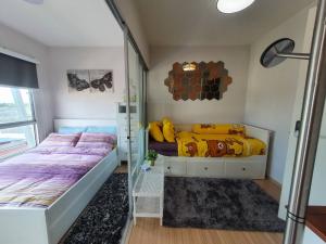 For RentCondoNonthaburi, Bang Yai, Bangbuathong : JSN501 ** this price, real picture, real room ** for rent, Plum Condo Bangyai Station, fully furnished, Metro style, ready to move in immediately.