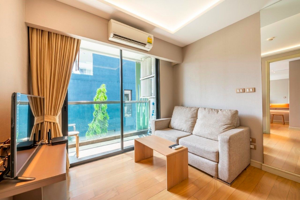 For SaleCondoSukhumvit, Asoke, Thonglor : Sell and rent Condo tidy deluxe Sukhumvit 34 just 400 to BTS Thonglor.