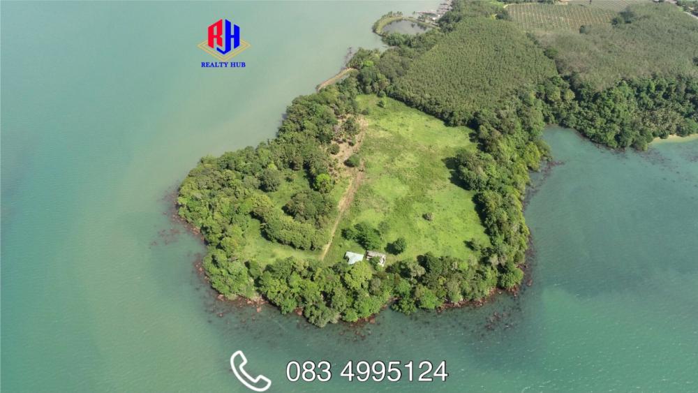 For SaleLandTrat : Land for sale on a private island at Plai Laem, 37 rai, the most beautiful sea in Thailand.