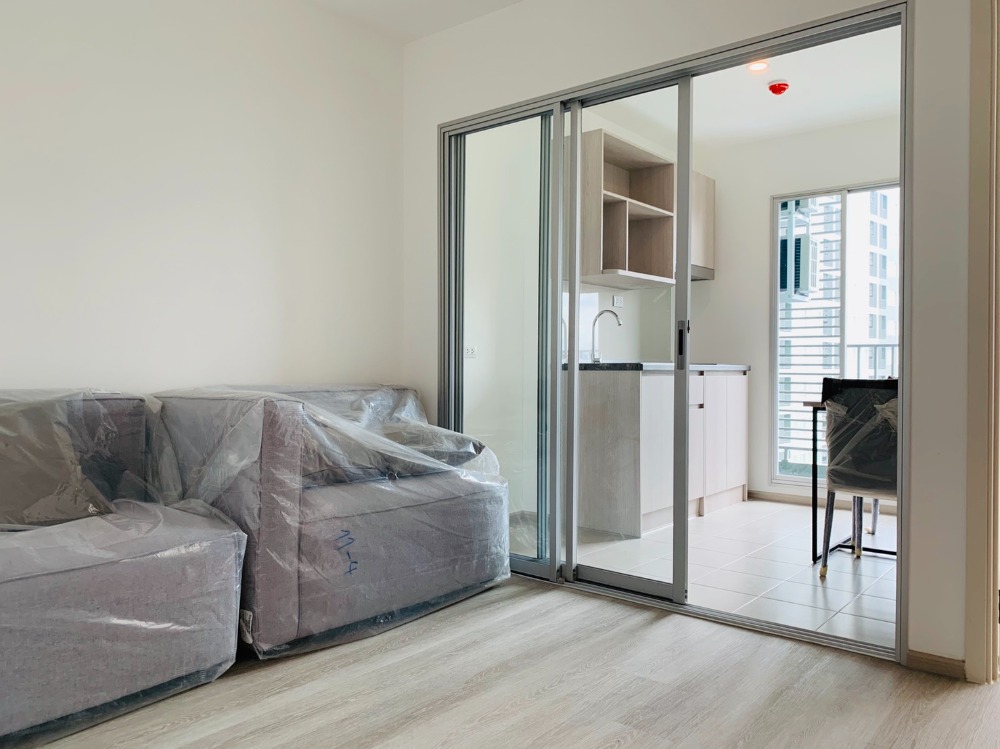 For SaleCondoThaphra, Talat Phlu, Wutthakat : 🔥Urgent sale🔥 Elio sathorn wutthakat 1 bedroom Bts Wutthakat Bts Talat Phlu can borrow more than that, free down payment, free transfer. Make an appointment to see the actual room, call 086-888-9328.