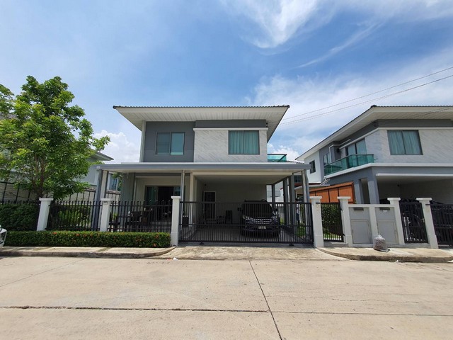 For SaleHouseLadkrabang, Suwannaphum Airport : Single house for sale, Perfect Place, Sukhumvit 77 – Suvarnabhumi, 56.2 sq m, Phase 8, near Suvarnabhumi Airport.