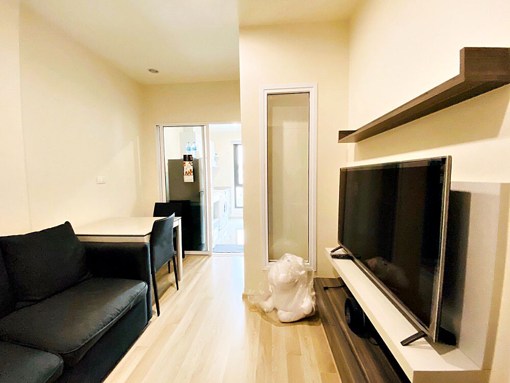 For SaleCondoRatchadapisek, Huaikwang, Suttisan : For Sale CENTRIC RATCHADA – HUAI KHWANG Nearby MRT Huai Khwang