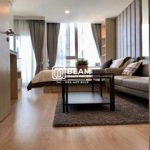 For RentCondoRatchadapisek, Huaikwang, Suttisan : NB005_P Condo Revolve Ratchada💖 ** Beautiful decoration, modern style. Fully furnished, ready to move in ** Convenient transportation near MRT Cultural Center