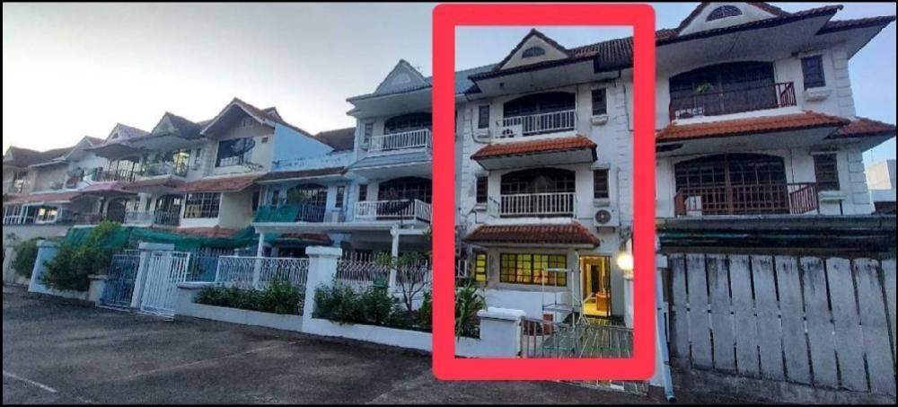 For SaleHouseSukhumvit, Asoke, Thonglor : For sale #Townhome Ekkamai 22 Ploy Wichit Village,41.Sq.wah 4 bedrooms, 5 bathrooms, 2 parking spaces 8,990,000 baht.