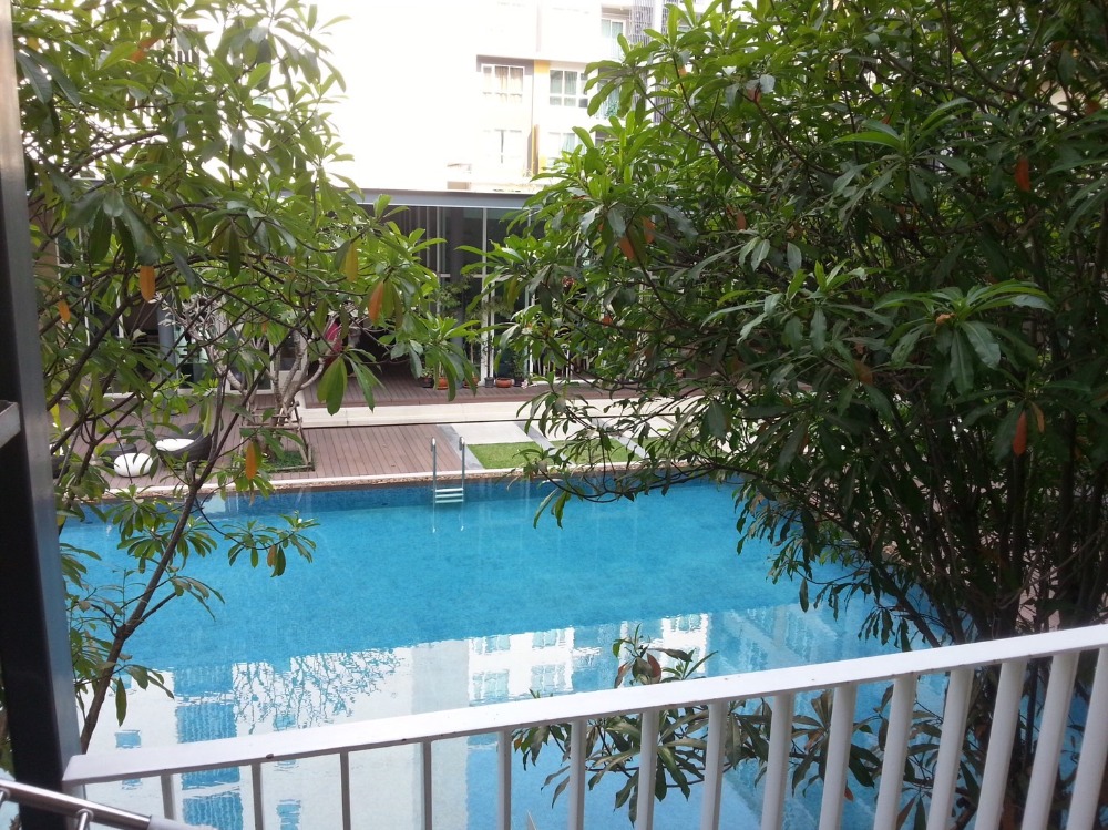 For SaleCondoKasetsart, Ratchayothin : Condo for sale, The Key Phahonyothin 34, Building B, 2nd floor, size 36 sq m., pool view, fully furnished