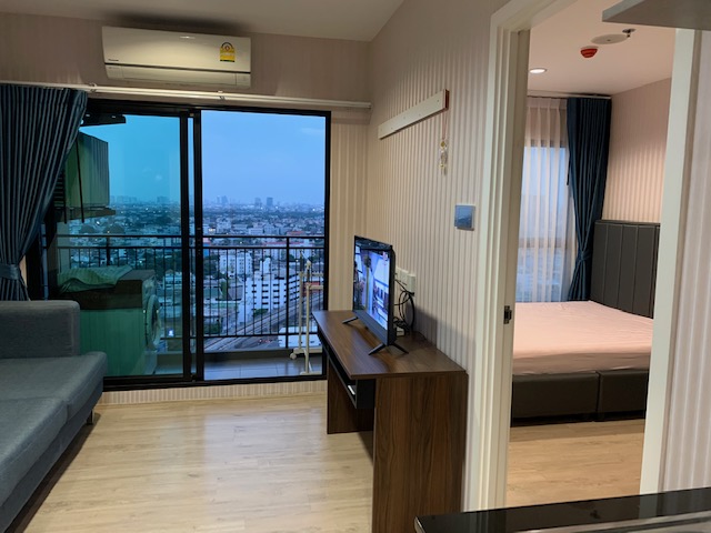 For SaleCondoPinklao, Charansanitwong : Selling cheap, lower than the market, Thana Astoria Condo, 29 sqm, high floor, beautiful view