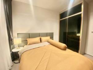 For RentCondoRama9, Petchburi, RCA : *** (2 Bedroom) Condo for rent : Life Asoke-Rama 9 (Brand new room) ***