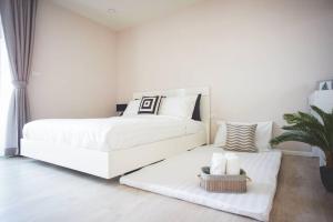 For SaleCondoChiang Mai : Condo for sale Palm Springs Nimman 2 bedrooms 2 bathrooms Chiang Mai