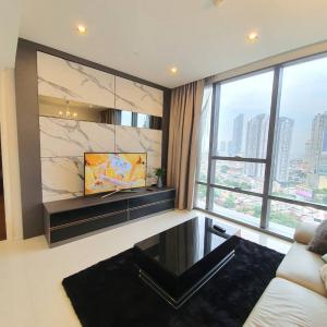 For SaleCondoSathorn, Narathiwat : Condo for sell The Bangkok Sathorn Type 1 bedroom 1 bathroom Size 61 sq.m. Floor 21