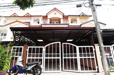 ขายทาวน์เฮ้าส์/ทาวน์โฮมโชคชัย4 ลาดพร้าว71 : 3444-A😍 For SELL ขาย ทาวน์เฮ้าส์ 3 ชั้น,4 ห้องนอน🚄 ใกล้ MRT ห้วยขวาง🏢ลาดพร้าว 80🔔พื้นที่บ้าน:37.00ตร.วา🔔พื้นที่ใช้สอย:300.00ตร.ม.💲ขาย:5,500,000฿📞O88-7984117,O65-9423251✅LineID:@sureresidence