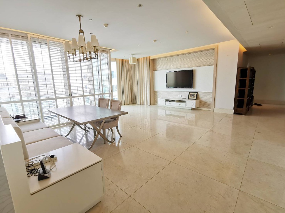 For SaleCondoSathorn, Narathiwat : For sale: The Infinity Sathorn, 3 BR/ 3 B, 253 sqm, Fl. 25+, BTS Chongnonsi at doorstep