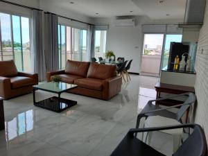 For RentCondoOnnut, Udomsuk : New luxury apartment for rent, Sukhumvit 101/1 Road, 3 rooms, size 80, 90, 150 sq.m., rental price starts at 25,000 baht per month.