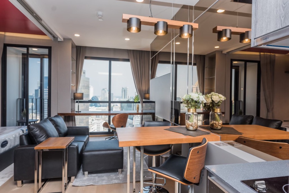For SaleCondoสยาม จุฬา สามย่าน : ขาย Ashton Chula Silom ขนาด 1 ห้องนอน ราคา 7.5 ล้านบาท พร้อมชุดเฟอร์ ติดต่อ 0869017364