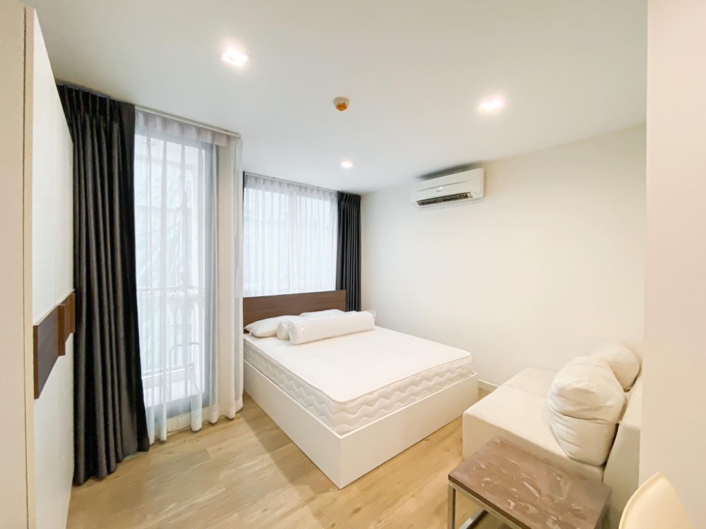 For RentCondoRatchadapisek, Huaikwang, Suttisan : Condo near MRT Lat Phrao, quiet, peaceful, fully furnished, reduced to 7,500!!