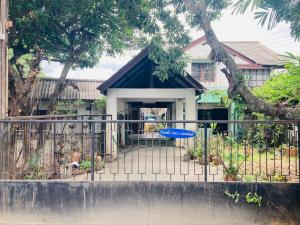 For RentHouseChiang Mai : Rent/Sale 2 storey detached house in the city, next to the Chiang Mai Air Wing, near the Singapore International School Chiang Mai.