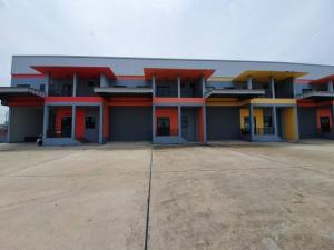 For RentWarehouseMahachai Samut Sakhon : Warehouse for rent with office, Nadi Subdistrict, Mueang Samut Sakhon District, Samut Sakhon Province, area 500 sq m.