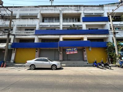 For SaleShophousePhutthamonthon, Salaya : Commercial building for sale, factory, 4 units, Factory Land 2, 900 sq m., 80 sq m, suitable for factory, warehouse, ready to move in.