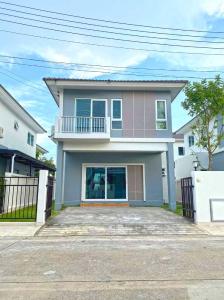 For RentHouseChiang Mai : A8MG1824 Two-storey house for rent. There are 3 bedrooms and 2 bathrooms. The area size is 40 sq.wa. The price is at THB 23,000 per month.