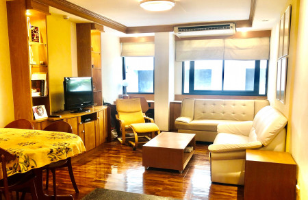 For SaleCondoSilom, Saladaeng, Bangrak : Condo for sale, Pipat Place, near BTS Chong Nonsi, 1 bedroom, 52 sq m, fully furnished, special price