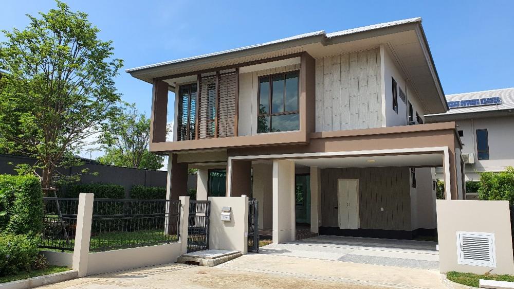 For SaleHousePattanakan, Srinakarin : 🔥For sale: Burasiri Krungthep Kreetha, new house from the project.