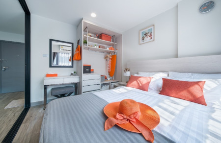 For RentCondoHua Hin, Prachuap Khiri Khan, Pran Buri : Condo for rent, dusitD2 Residences Hua Hin Condominium, pool view. Opposite Marrakesh Hua Hin Hotel
