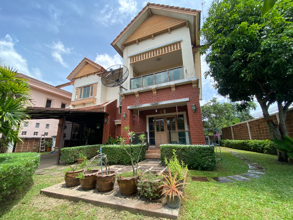 For SaleHouseNonthaburi, Bang Yai, Bangbuathong : Selling cheap!!! 2 storey detached house, 3 bedrooms, behind the edge of 123 sq.wa., Phruekpirom Regent Village, Pinklao - Kanchanaphisek Ring Road.