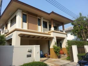 For RentHouseBangna, Bearing, Lasalle : 2 storey detached house for rent, Bangna-Trad Km. 7 Road, area 55 sq. wa., 3 bedrooms, 3 bathrooms, air conditioner, furniture ready, rental price 45, 000 baht per month.
