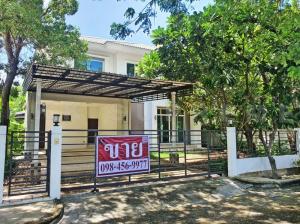 For SaleHousePathum Thani,Rangsit, Thammasat : (Sell) ** Perfect Place Rangsit, 2 storey detached house (corner conversion), shady, greenery, lake view, house has never been in Renovated and decorated well **