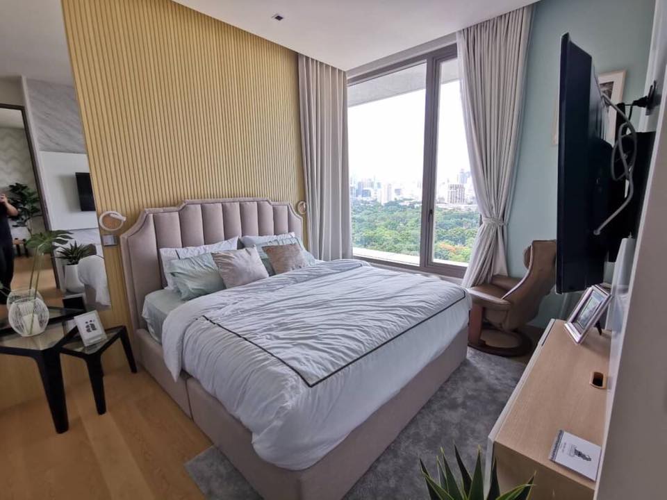 For RentCondoSilom, Saladaeng, Bangrak : ✅ For Rent - Saladaeng One, Super Luxury Condo, fully furnished, garden view, ready to move in