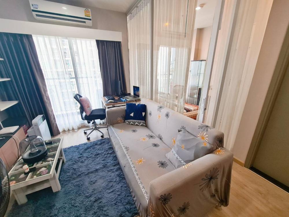 For SaleCondoThaphra, Talat Phlu, Wutthakat : Only 2.49 million baht!!️📣 Condo for sale The Tempo Grand Sathorn-Wutthakat 🏢 Next to BTS Wutthakat 🚉 Good location, beautiful room, pool view With furniture and electrical appliances 😍