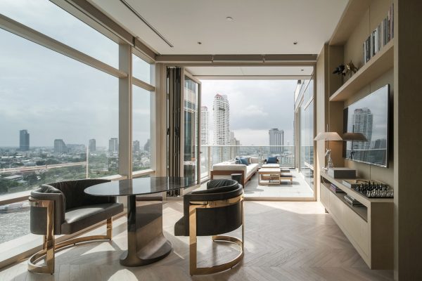 ขายคอนโดสาทร นราธิวาส : ★☆ ขาย Four Season Residences 2 Bed Size 116 - 138 Sqm. ทั้งทิศเหนือและใต้ เริ่มต้น 37.3 MB ★☆