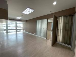 For RentOfficeLadprao, Central Ladprao : 📍Office for rent at Lad Phrao 19 | MRT Lat Phrao 100 Sqm