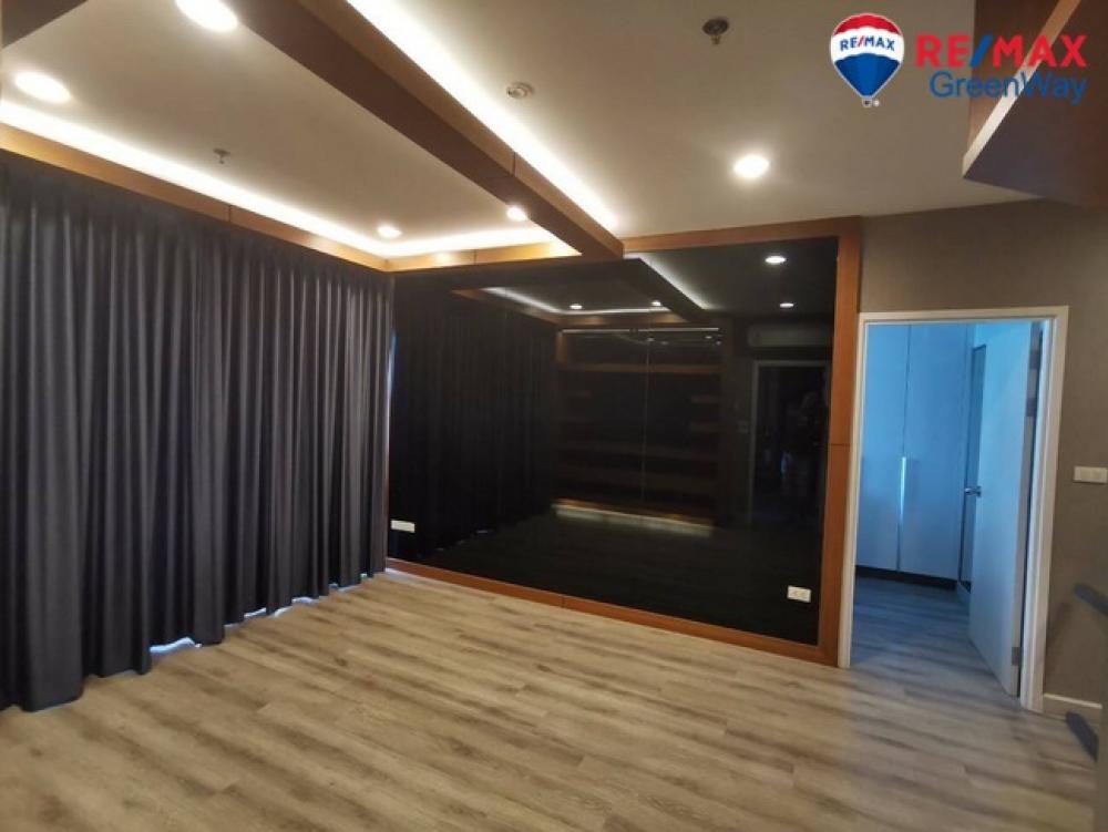 For SaleCondoSathorn, Narathiwat : Reduce 1 million baht!! Centric Sathorn-St. Louis, near BTS St. Louis, size 83 sq m, including fixed parking, lowest price in the project