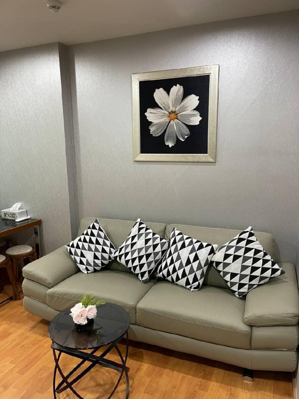 For SaleCondoBang kae, Phetkasem : Urgent sale, Condo President Petchkasem-Bang Khae, next to The Mall Bang Khae, near Mrt Lak Song, fully furnished + electrical appliances, ready to move in