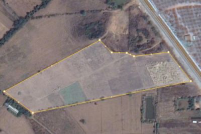 For SaleLandPhetchabun : Land for sale on the road 2275, title deed ready to transfer, 32 rai, ready to use.