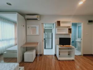 For RentCondoKasetsart, Ratchayothin : Double U Condo has rooms available every day. You can make an appointment to see the room. #Add line, reply very quickly. ***Rooms are released very quickly. There are many rooms. Take a screenshot of the room or Copy link. Send Line to inquire and make a