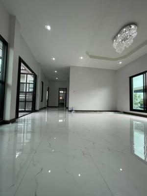 For SaleHouseNong Khai : Luxurious detached house for sale in the heart of Nong Khai city.