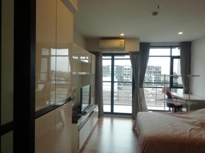 For SaleCondoBang kae, Phetkasem : Condo next to BTS Phetkasem 48, Bangkok Horizon P48, ready to move in, not blocking the view, pool view, in front of your door open to garden, the lowest price.