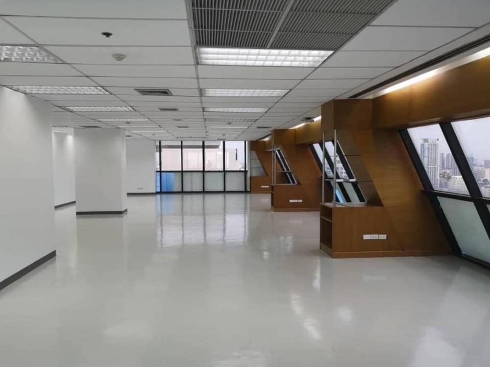 For RentOfficeAri,Anusaowaree : 📍Rent Ari office, 188 sq.m., 144 parking spaces