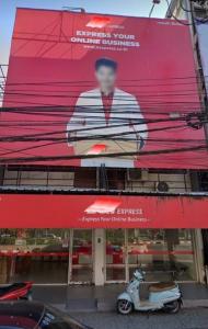 For SaleShophouseSaraburi : Urgent sale, commercial buildings, 2 adjacent booths, prime location, on the end of the road, Saraburi province.