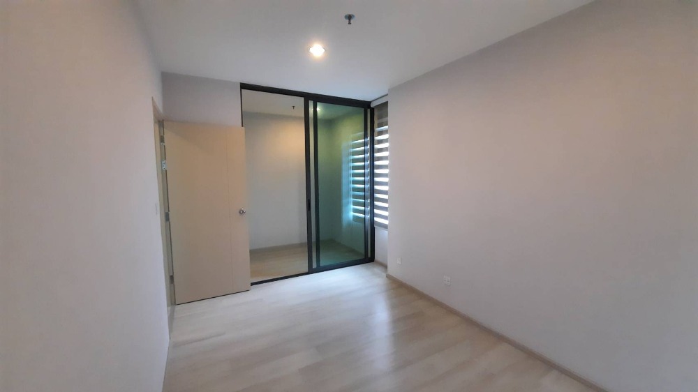 For SaleCondoPinklao, Charansanitwong : Condo for sale Life (Life) Pinklao, 17th floor, corner room, never lived, project next to the train